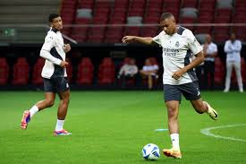 防守反击 防守反击