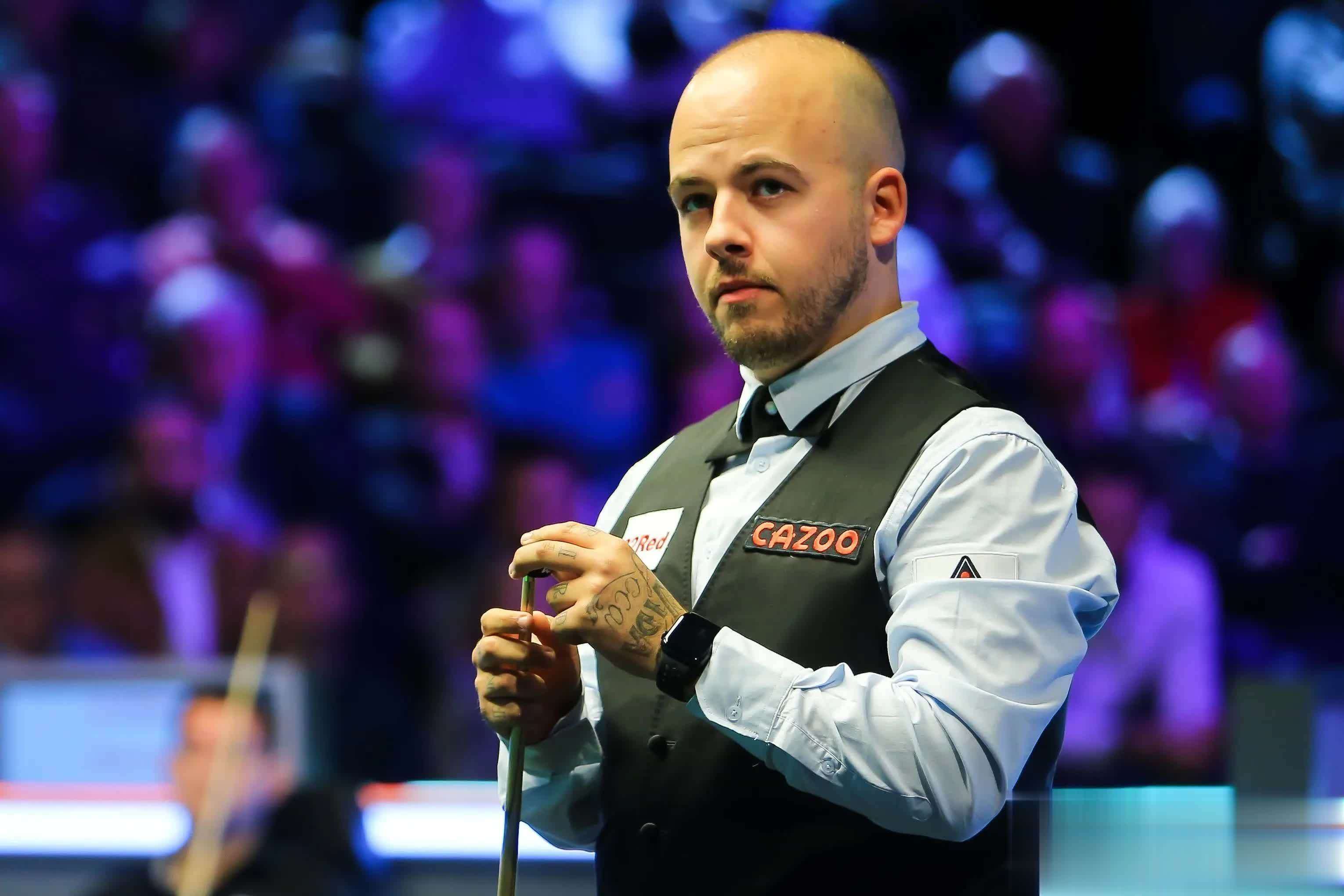 越来越受到 越来越受到